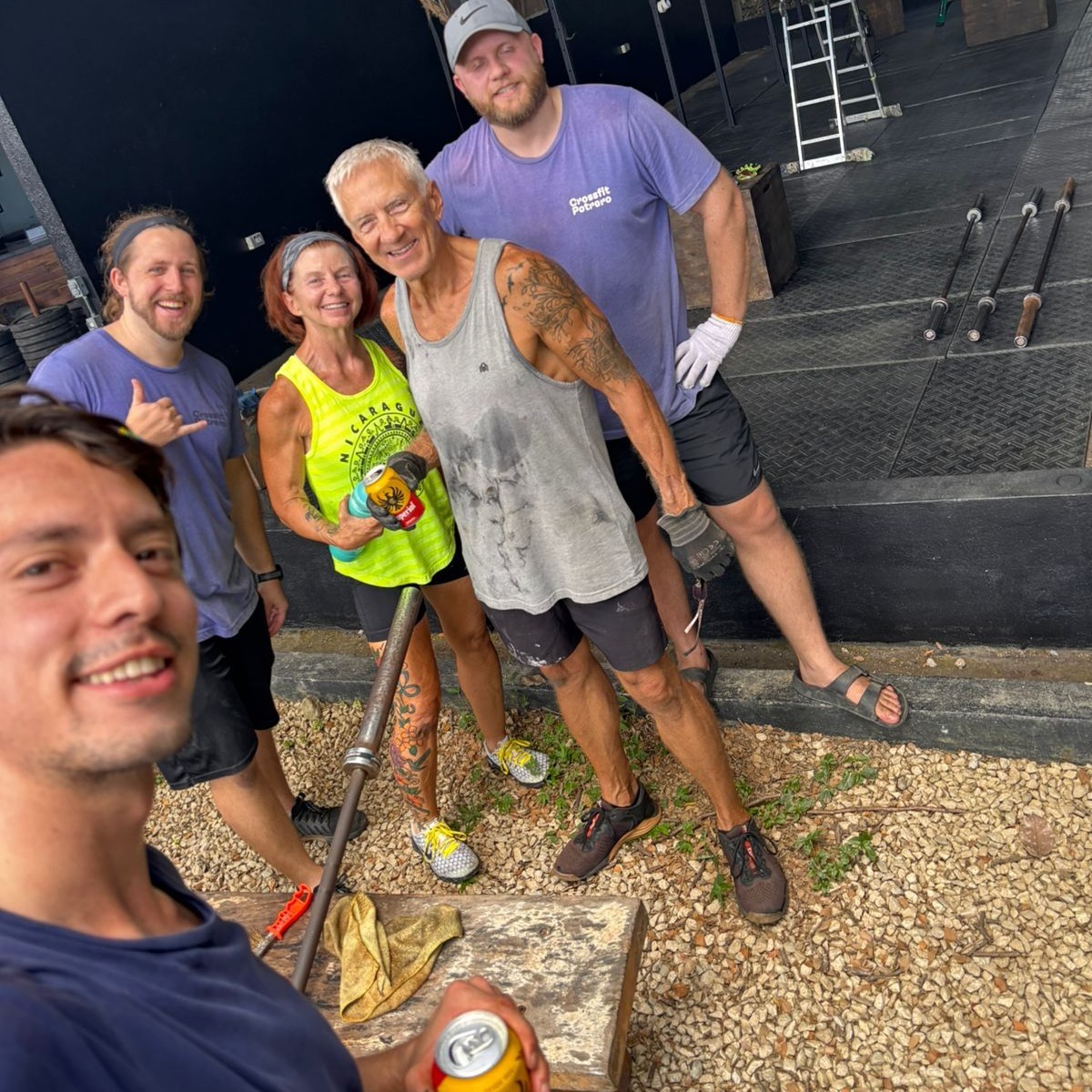 f1f1b110-ec00-473b-86ba-58170a02b326 f1f1b110-ec00-473b-86ba-58170a02b326